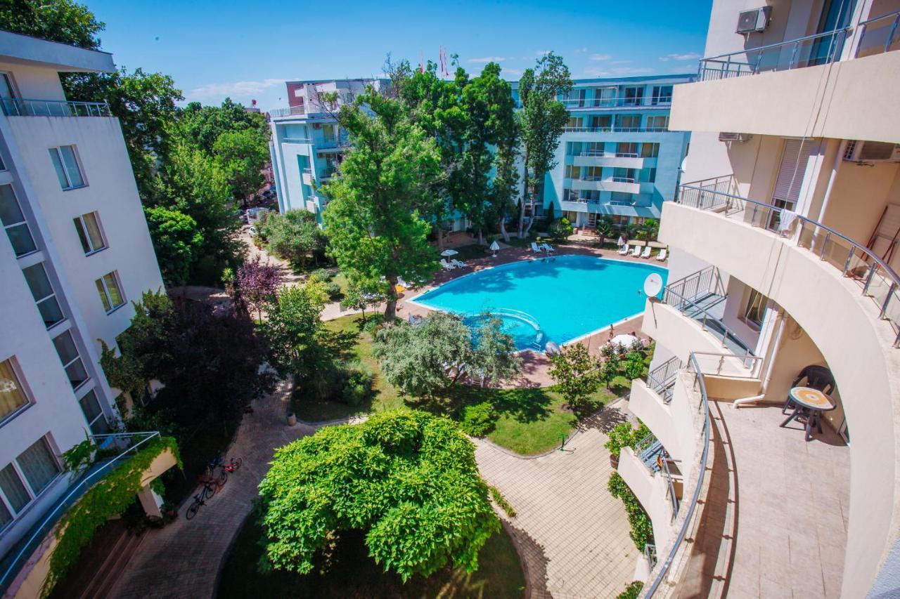 Mng Holiday Yassen Apartments Pantai Sunny Luaran gambar