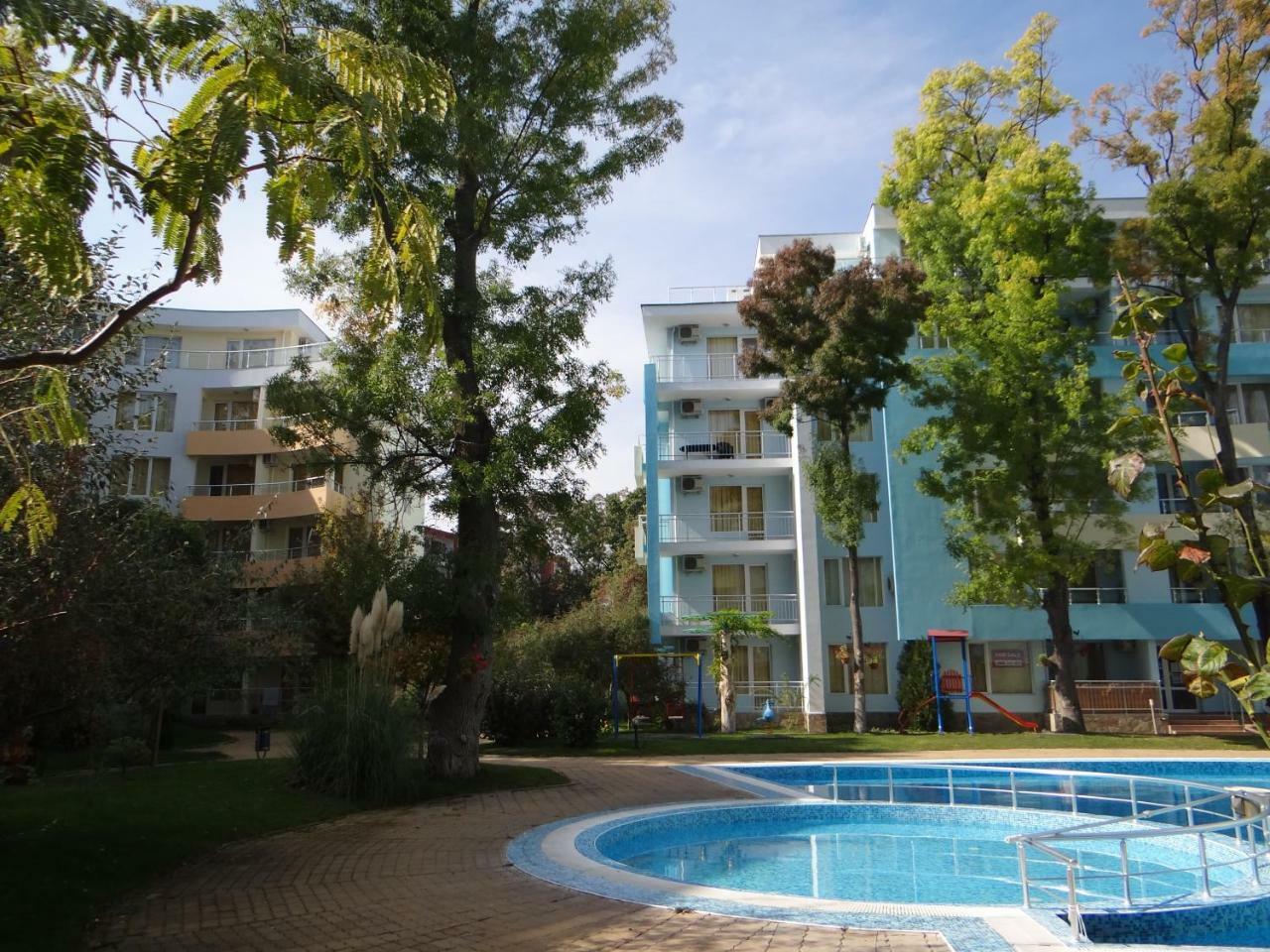 Mng Holiday Yassen Apartments Pantai Sunny Luaran gambar