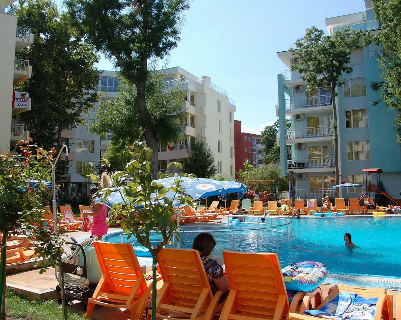 Mng Holiday Yassen Apartments Pantai Sunny Luaran gambar