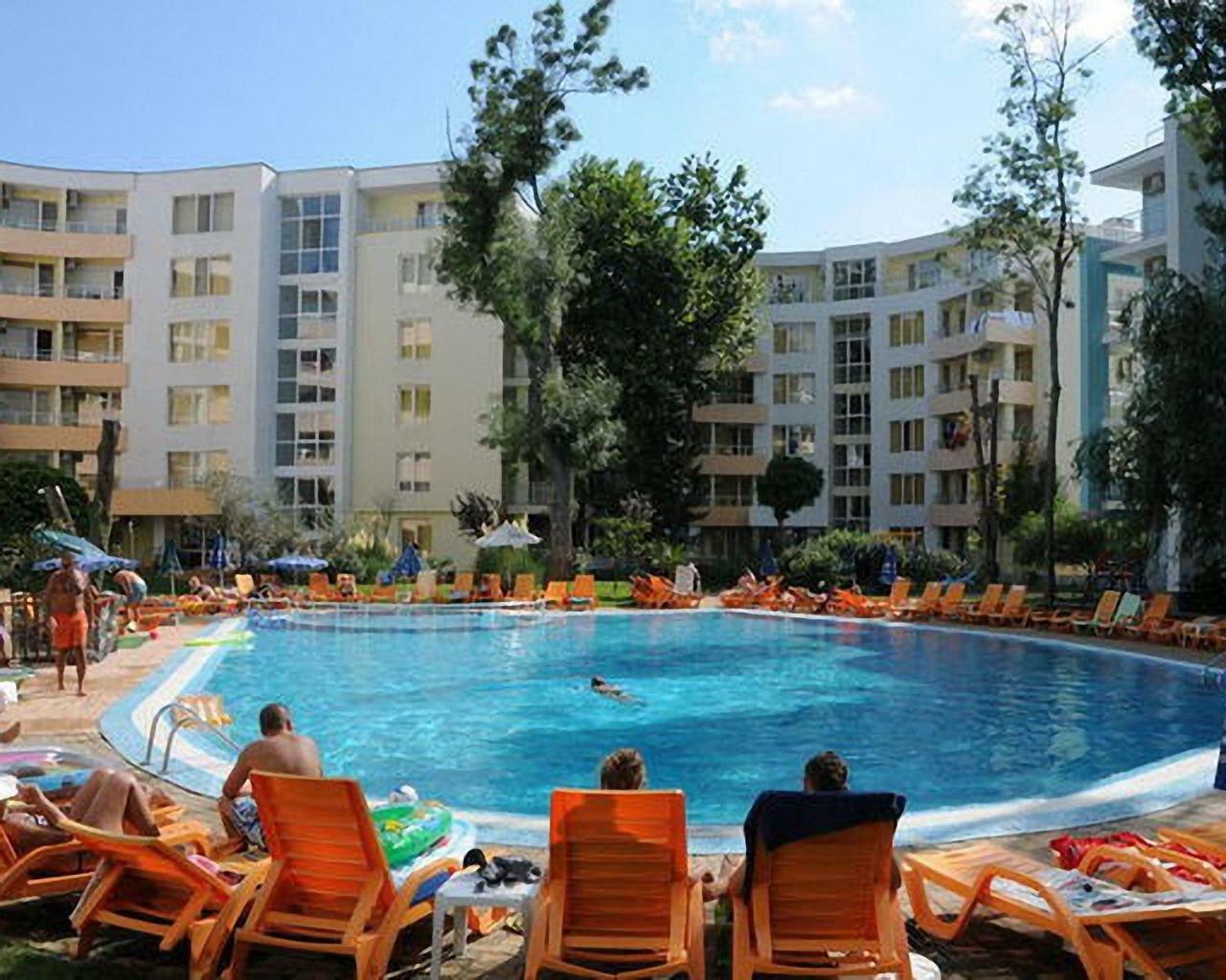 Mng Holiday Yassen Apartments Pantai Sunny Luaran gambar